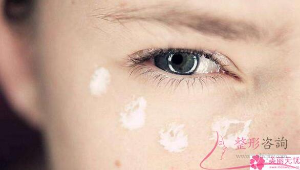 按摩<a href=http://m.f3bb6.cn/listinfo-708-0.html target=_blank class=infotextkey>去眼袋</a>安全不安全