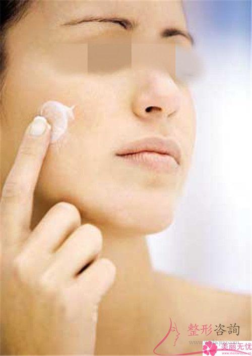 激光<a href=http://m.f3bb6.cn/listinfo-774-0.html target=_blank class=infotextkey>去雀斑</a>樣痣最終價格貴嗎？多少元錢