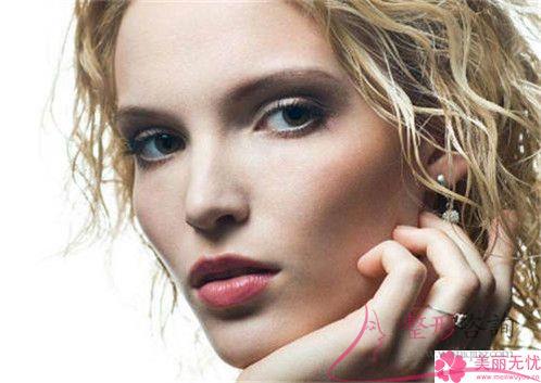 為什么腋臭（Bromhidrosis）會在人們的身上出現(xiàn)