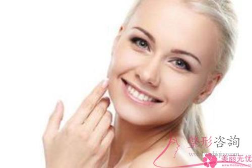 內(nèi)吸<a href=http://m.f3bb6.cn/listinfo-708-0.html target=_blank class=infotextkey>去眼袋</a>產(chǎn)生的血腫會(huì)導(dǎo)致視力障礙嗎