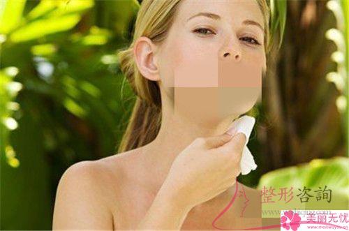 快速去除額頭皺紋的手術花費要多少