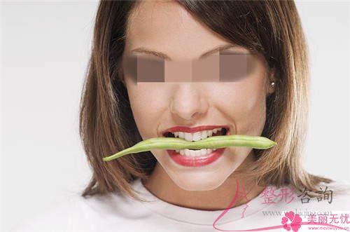 隆下巴有沒有改善下頜線流暢度的效果