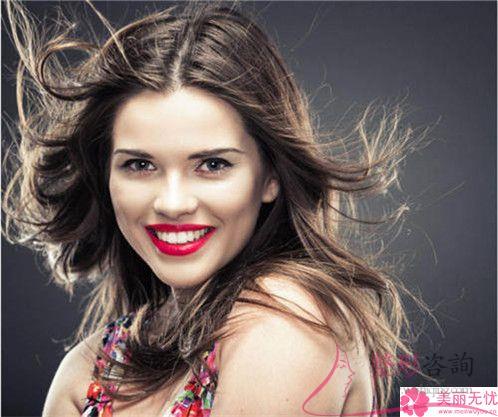 <a href=http://m.f3bb6.cn/listinfo-731-0.html target=_blank class=infotextkey>玻尿酸</a>假體<a href=http://m.f3bb6.cn/listinfo-737-0.html target=_blank class=infotextkey>隆鼻</a>手術(shù)改善效果咋樣