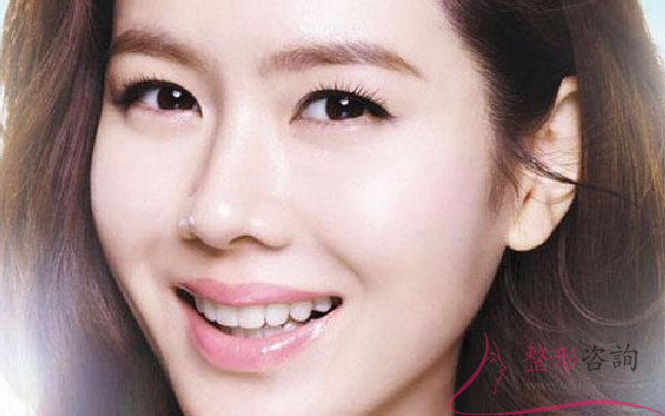 1444093011 1444093011