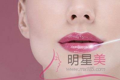 法令紋<a href=http://m.f3bb6.cn/listinfo-690-0.html target=_blank class=infotextkey>自體脂肪填充</a>圖片