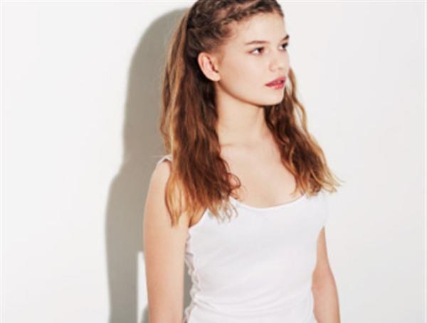 剖腹產疤痕修復多少錢呢