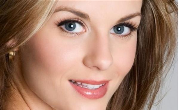 激光<a href=http://m.f3bb6.cn/listinfo-779-0.html target=_blank class=infotextkey>治療痤瘡</a>手術(shù)疼嗎