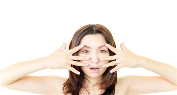 微晶磨皮<a href=http://m.f3bb6.cn/listinfo-782-0.html target=_blank class=infotextkey>去眼角細(xì)紋</a>如何護(hù)理？