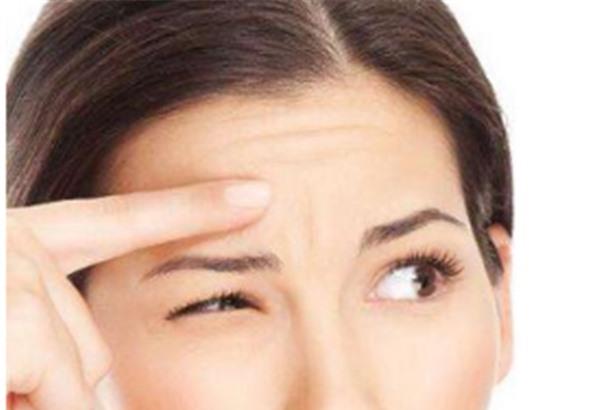 額顳部<a href=http://m.f3bb6.cn/listinfo-614-0.html target=_blank class=infotextkey>除皺</a><a href=http://m.f3bb6.cn/listinfo-765-0.html target=_blank class=infotextkey>去抬頭紋</a>適合哪種人？