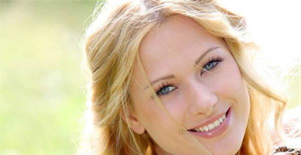 臉上凹陷疤痕的祛除方式