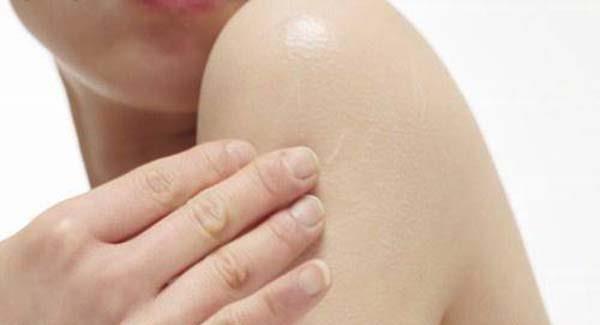 復(fù)合<a href=http://m.f3bb6.cn/listinfo-783-0.html target=_blank class=infotextkey>祛疤</a>有副作用嗎