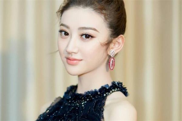 <a href=http://m.f3bb6.cn/listinfo-690-0.html target=_blank class=infotextkey>自體脂肪填充</a>眼窩安全嗎 自體脂肪豐眼窩副作用