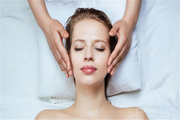 自體脂肪<a href=http://m.f3bb6.cn/listinfo-618-0.html target=_blank class=infotextkey>隆胸</a>可靠嗎 自體脂肪<a href=http://m.f3bb6.cn/listinfo-618-0.html target=_blank class=infotextkey>隆胸</a>成活率高嗎