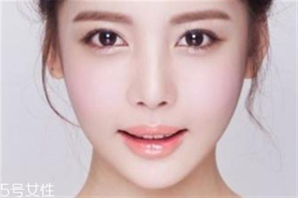 <a href=http://m.f3bb6.cn/listinfo-724-0.html target=_blank class=infotextkey>雙眼皮</a>拆線疼嗎 不要提前拆線