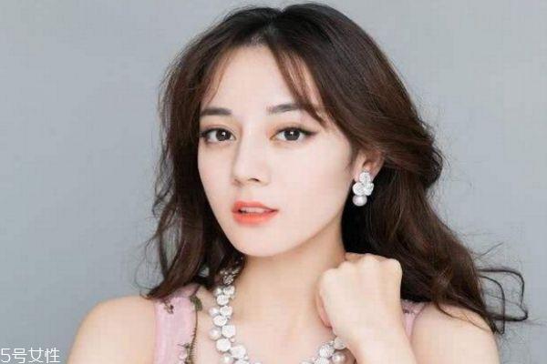 膨體<a href=http://m.f3bb6.cn/listinfo-737-0.html target=_blank class=infotextkey>隆鼻</a>能做豬鼻子嗎 膨體<a href=http://m.f3bb6.cn/listinfo-737-0.html target=_blank class=infotextkey>隆鼻</a>的使用期限