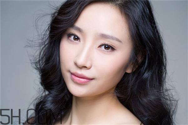 <a href=http://m.f3bb6.cn/listinfo-829-0.html target=_blank class=infotextkey>烤瓷牙</a>掉瓷后怎么辦？<a href=http://m.f3bb6.cn/listinfo-829-0.html target=_blank class=infotextkey>烤瓷牙</a>掉瓷了能補嗎？