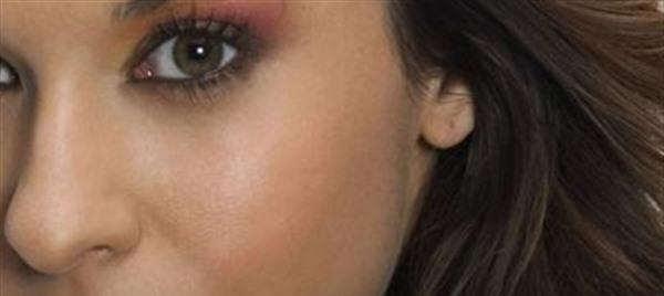 激光<a href=http://m.f3bb6.cn/listinfo-786-0.html target=_blank class=infotextkey>去黃褐斑</a>多久可以化妝