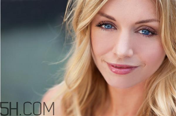 紋眉怎么做維持時間長？<a href=http://m.f3bb6.cn/listinfo-657-0.html target=_blank class=infotextkey>繡眉</a>后眉毛碰水了怎么辦？