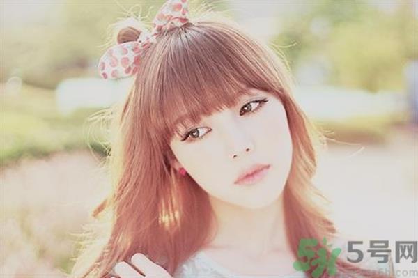 壓線<a href=http://m.f3bb6.cn/listinfo-724-0.html target=_blank class=infotextkey>雙眼皮</a>能維持多久?壓線<a href=http://m.f3bb6.cn/listinfo-724-0.html target=_blank class=infotextkey>雙眼皮</a>可以保持多久?