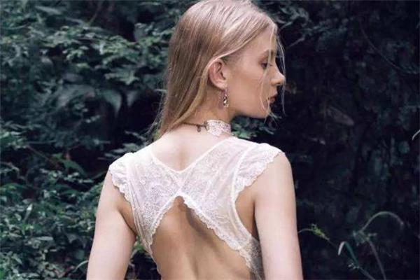 背部<a href=http://m.f3bb6.cn/listinfo-685-0.html target=_blank class=infotextkey>吸脂</a>適合什么人 哪些人不適合背部<a href=http://m.f3bb6.cn/listinfo-685-0.html target=_blank class=infotextkey>吸脂</a>