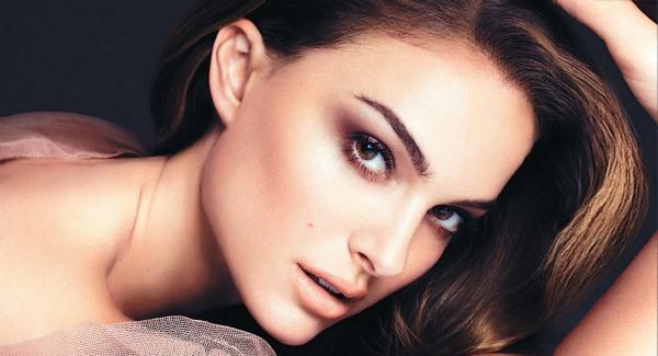 透明質(zhì)酸<a href=http://m.f3bb6.cn/listinfo-792-0.html target=_blank class=infotextkey>去法令紋</a>的注意事項(xiàng)