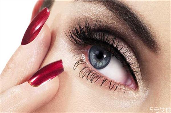 <a href=http://m.f3bb6.cn/listinfo-726-0.html target=_blank class=infotextkey>嫁接睫毛</a>膠水弄到衣服上怎么去除 <a href=http://m.f3bb6.cn/listinfo-726-0.html target=_blank class=infotextkey>嫁接睫毛</a>膠水如何卸掉