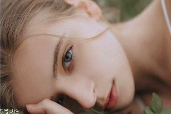 自體脂肪<a href=http://m.f3bb6.cn/listinfo-737-0.html target=_blank class=infotextkey>隆鼻</a>不適合的人群 自體脂肪<a href=http://m.f3bb6.cn/listinfo-737-0.html target=_blank class=infotextkey>隆鼻</a>過程