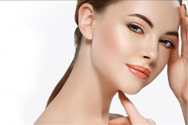 做<a href=http://m.f3bb6.cn/listinfo-705-0.html target=_blank class=infotextkey>美瞳線</a>的準(zhǔn)備工作是什么 <a href=http://m.f3bb6.cn/listinfo-705-0.html target=_blank class=infotextkey>美瞳線</a>的準(zhǔn)備工作要準(zhǔn)備什么