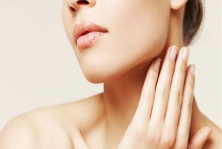 脖子上頸紋很深怎么辦