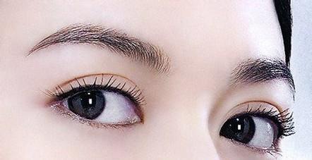 夏季適不適合做<a href=http://m.f3bb6.cn/listinfo-724-0.html target=_blank class=infotextkey>雙眼皮</a>手術？