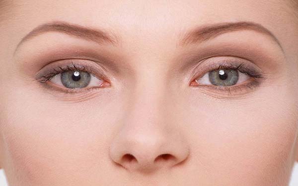 埋線<a href=http://m.f3bb6.cn/listinfo-724-0.html target=_blank class=infotextkey>雙眼皮</a>的危害