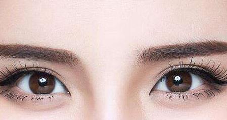 <a href=http://m.f3bb6.cn/listinfo-724-0.html target=_blank class=infotextkey>雙眼皮</a>拆線后涂什么藥