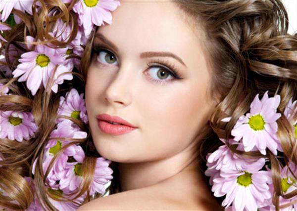 <a href=http://m.f3bb6.cn/listinfo-724-0.html target=_blank class=infotextkey>雙眼皮</a>下垂恢復(fù)可以通過哪些手術(shù)方式