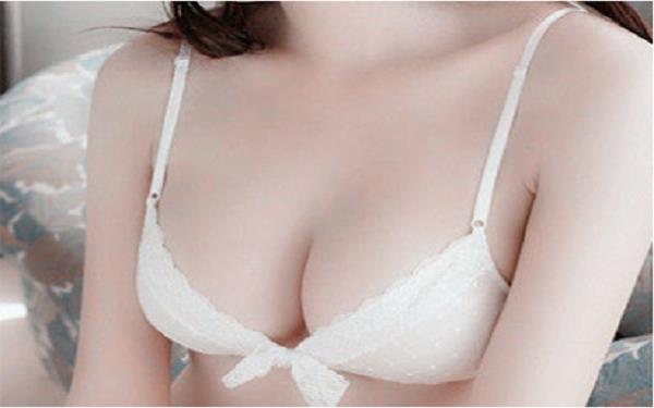 揭秘做假體<a href=http://m.f3bb6.cn/listinfo-618-0.html target=_blank class=infotextkey>隆胸</a>的優勢