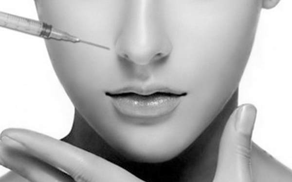 打完<a href=http://m.f3bb6.cn/listinfo-631-0.html target=_blank class=infotextkey>瘦臉</a>多久可以躺下