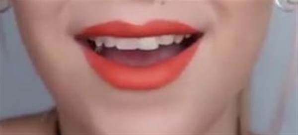 種植牙后如何做日常的維護(hù)