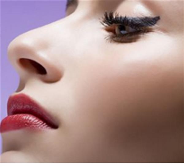 透明質酸<a href=http://m.f3bb6.cn/listinfo-737-0.html target=_blank class=infotextkey>隆鼻</a>變寬是怎么回事