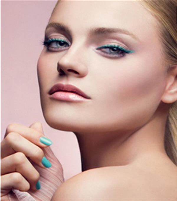 透明質(zhì)酸<a href=http://m.f3bb6.cn/listinfo-737-0.html target=_blank class=infotextkey>隆鼻</a>會有哪些后遺癥呢