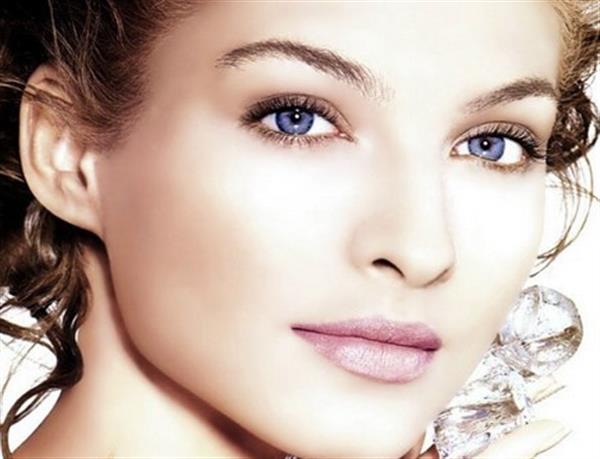 <a href=http://m.f3bb6.cn/listinfo-724-0.html target=_blank class=infotextkey>雙眼皮</a>割窄了加寬可以通過哪些手術方式