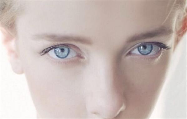 祛眼袋手術什么季節好