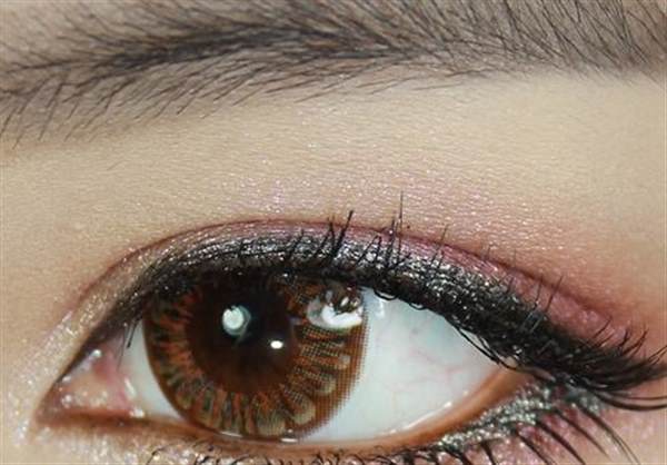 眼眉下垂該如何糾正
