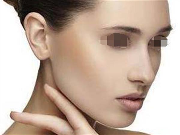 打完<a href=http://m.f3bb6.cn/listinfo-631-0.html target=_blank class=infotextkey>瘦臉</a><a href=http://m.f3bb6.cn/listinfo-614-0.html target=_blank class=infotextkey>除皺</a>能吃東西嗎