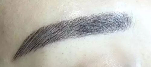 紋眉感染化膿了能好嗎