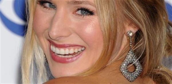 <a href=http://m.f3bb6.cn/listinfo-828-0.html target=_blank class=infotextkey>牙齒美白</a>之前要哪些準備工作