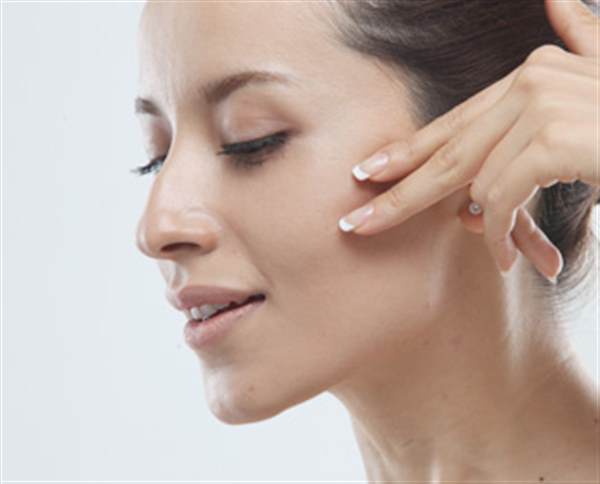 e光<a href=http://m.f3bb6.cn/listinfo-795-0.html target=_blank class=infotextkey>祛斑</a>一次多少費用