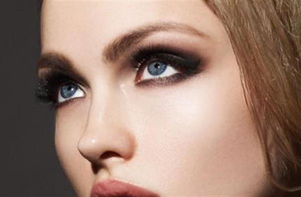 做假體<a href=http://m.f3bb6.cn/listinfo-737-0.html target=_blank class=infotextkey>隆鼻</a>的費用