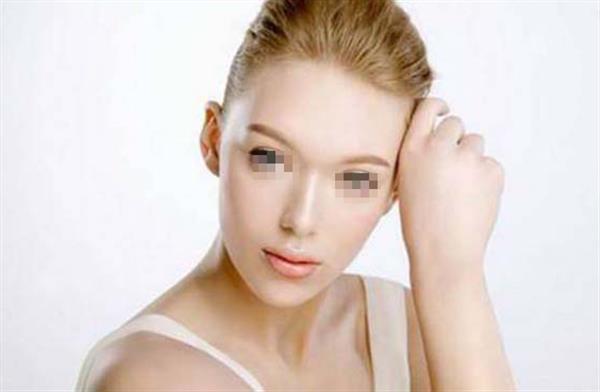 e光<a href=http://m.f3bb6.cn/listinfo-795-0.html target=_blank class=infotextkey>祛斑</a>后臉出現(xiàn)副作用很嚇人怎么辦呢