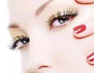 冬季適合做<a href=http://m.f3bb6.cn/listinfo-724-0.html target=_blank class=infotextkey>雙眼皮</a>嗎