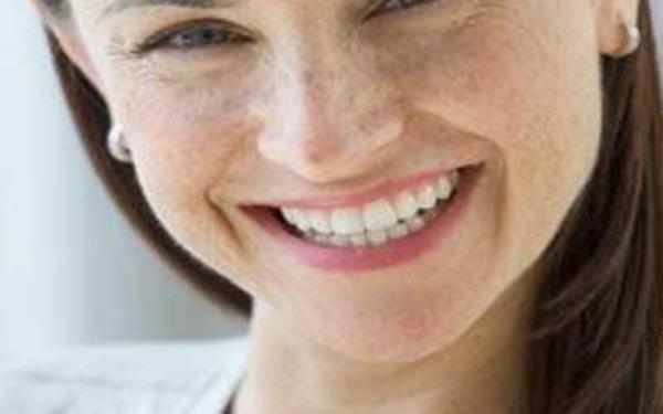 做激光<a href=http://m.f3bb6.cn/listinfo-786-0.html target=_blank class=infotextkey>去黃褐斑</a>手術多少錢