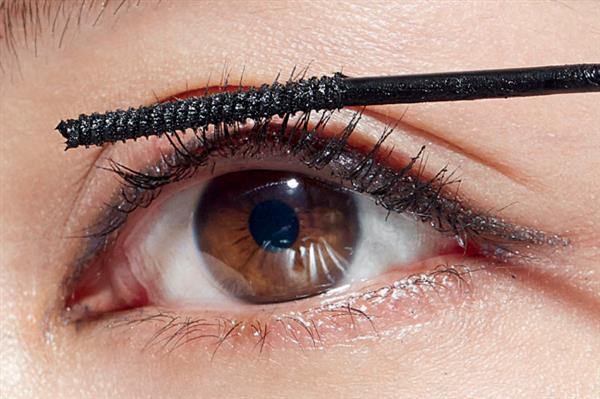 眼袋祛除手術會影響<a href=http://m.f3bb6.cn/listinfo-722-0.html target=_blank class=infotextkey>臥蠶</a>嗎